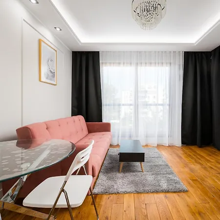 Apartamento Wola Grzybowska Lavish By Bookinghost Varsóvia