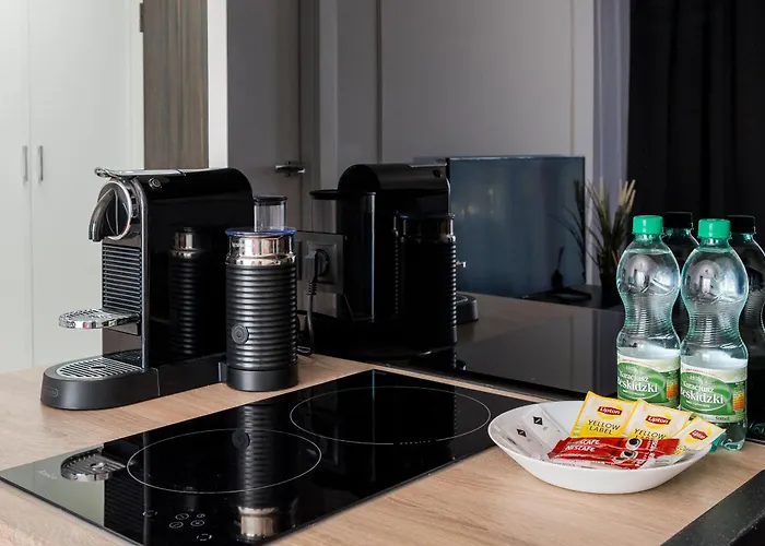 Wola Grzybowska Lavish By Bookinghost